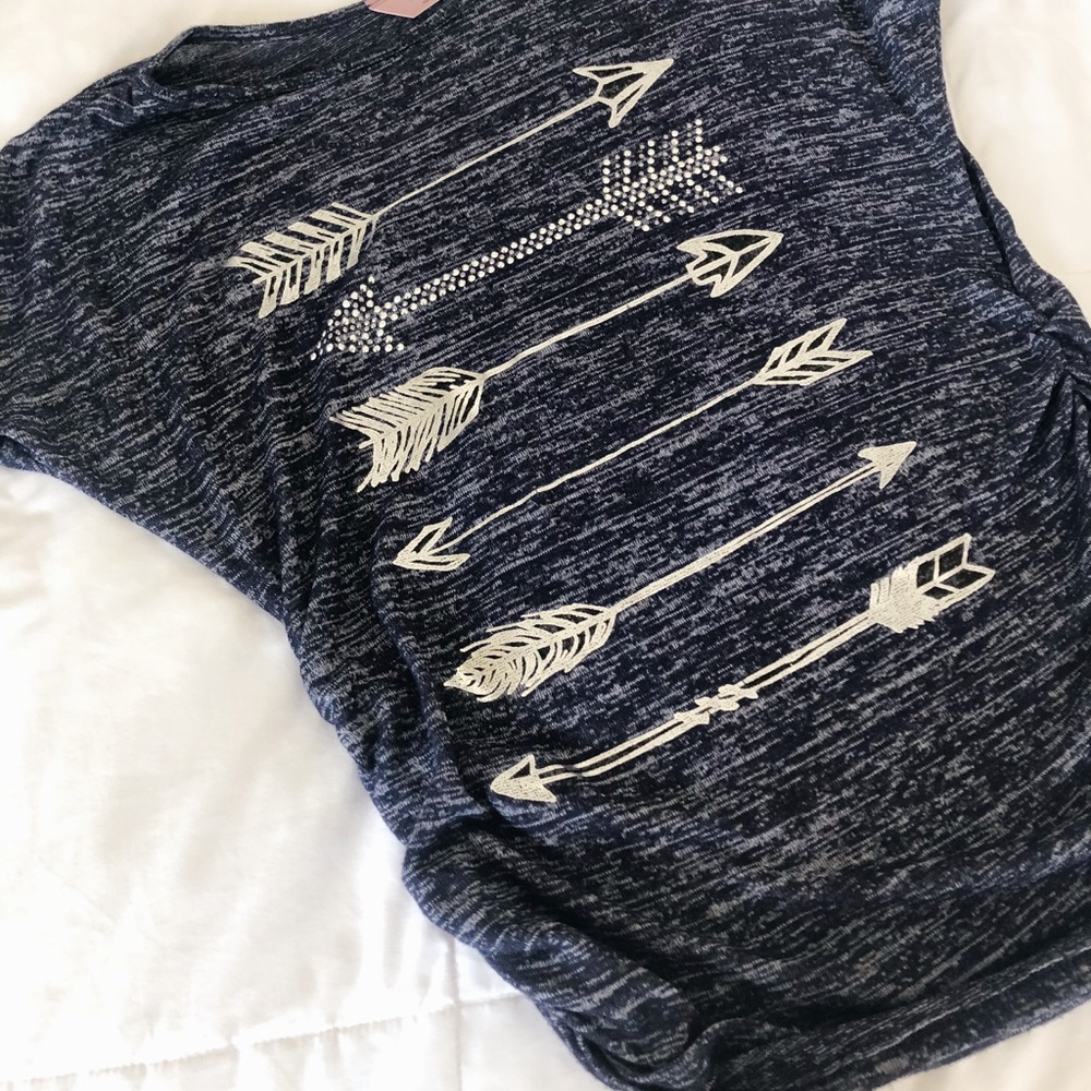 Short sleeve top